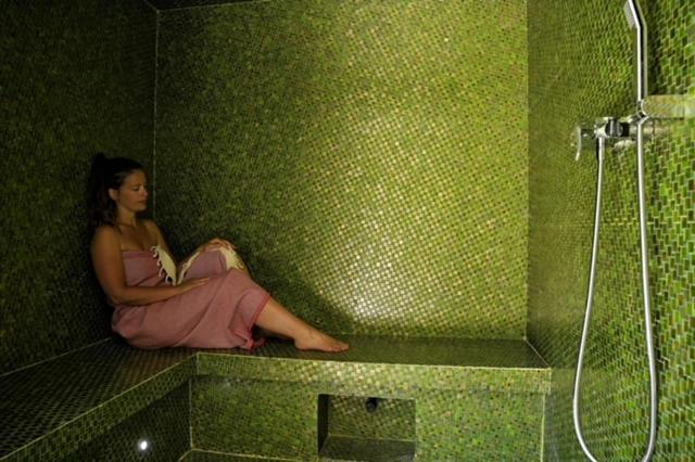 Hotel Restaurant & Spa E Caselle ヴナコ エクステリア 写真